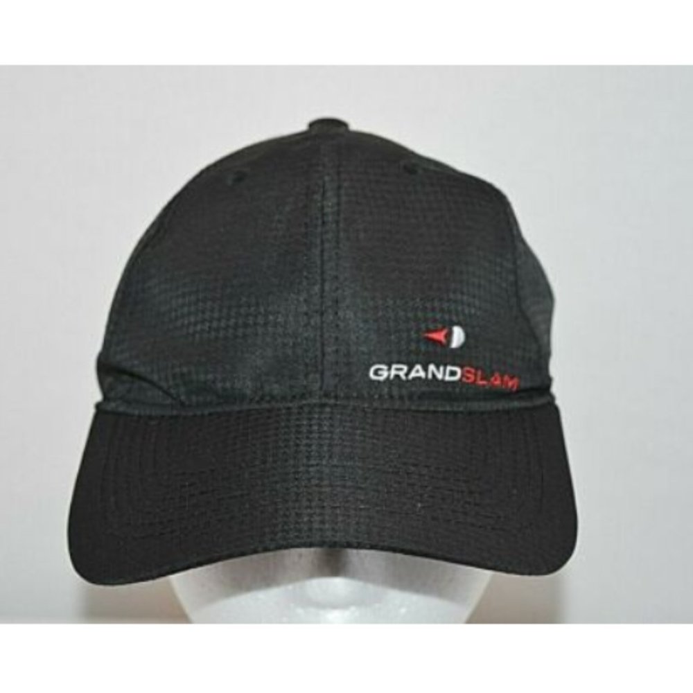 New Grand Slam Performance Houndstooth Tech Hat
